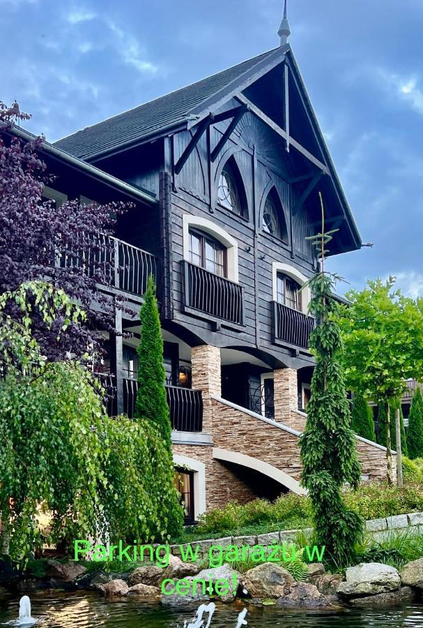 Dolina Wikingow-Apartament Suite Z Tarasem W Ogrodzie, Miejscem W Garazu I Dostepem Do Strefy Wellness شكلارسكا بوريبا المظهر الخارجي الصورة