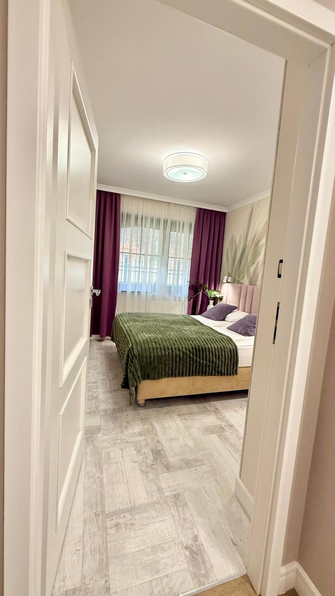 Dolina Wikingow-Apartament Suite Z Tarasem W Ogrodzie, Miejscem W Garazu I Dostepem Do Strefy Wellness شكلارسكا بوريبا المظهر الخارجي الصورة